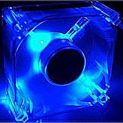 Arctic_Cooling_Arctic_Fan_PRO2L_TC_blau_Luefter_Drehzahl_Foerdermenge_CFM_Foerdervolumen_80_mm