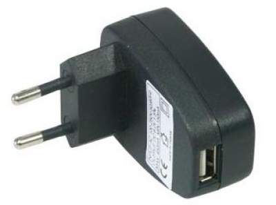 USB_Stromadapter_Netzspannung_230_Volt_230V_Typ_A_Buchse_5_Volt_5V