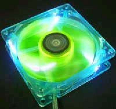 AeroCool_3_UV_LED_Transparent_Fan_80mm_blau_gruen_Luefter_Drehzahl_Foerdermenge_CFM_Foerdervolumen_