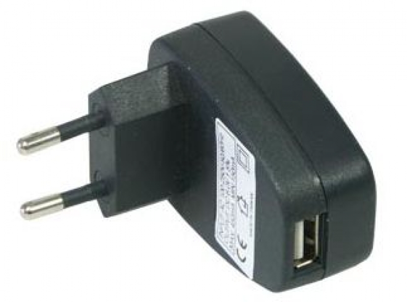 USB-Stromadapter Netzspannung 230 Volt an Typ A Buchse ...