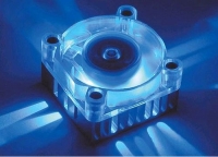 AKASA LED-Chipsatz-Kühler AK-210 40mm blau